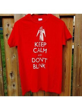 OFFICIAL BBC Doctor Who T-Shirt Size Small Keep Calm and Don't Blink Weeping